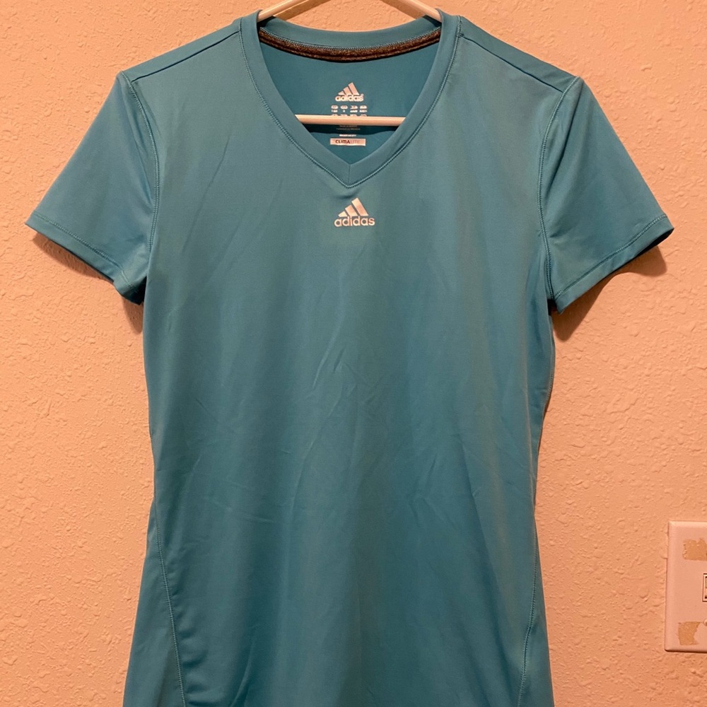 Adidas t shirt